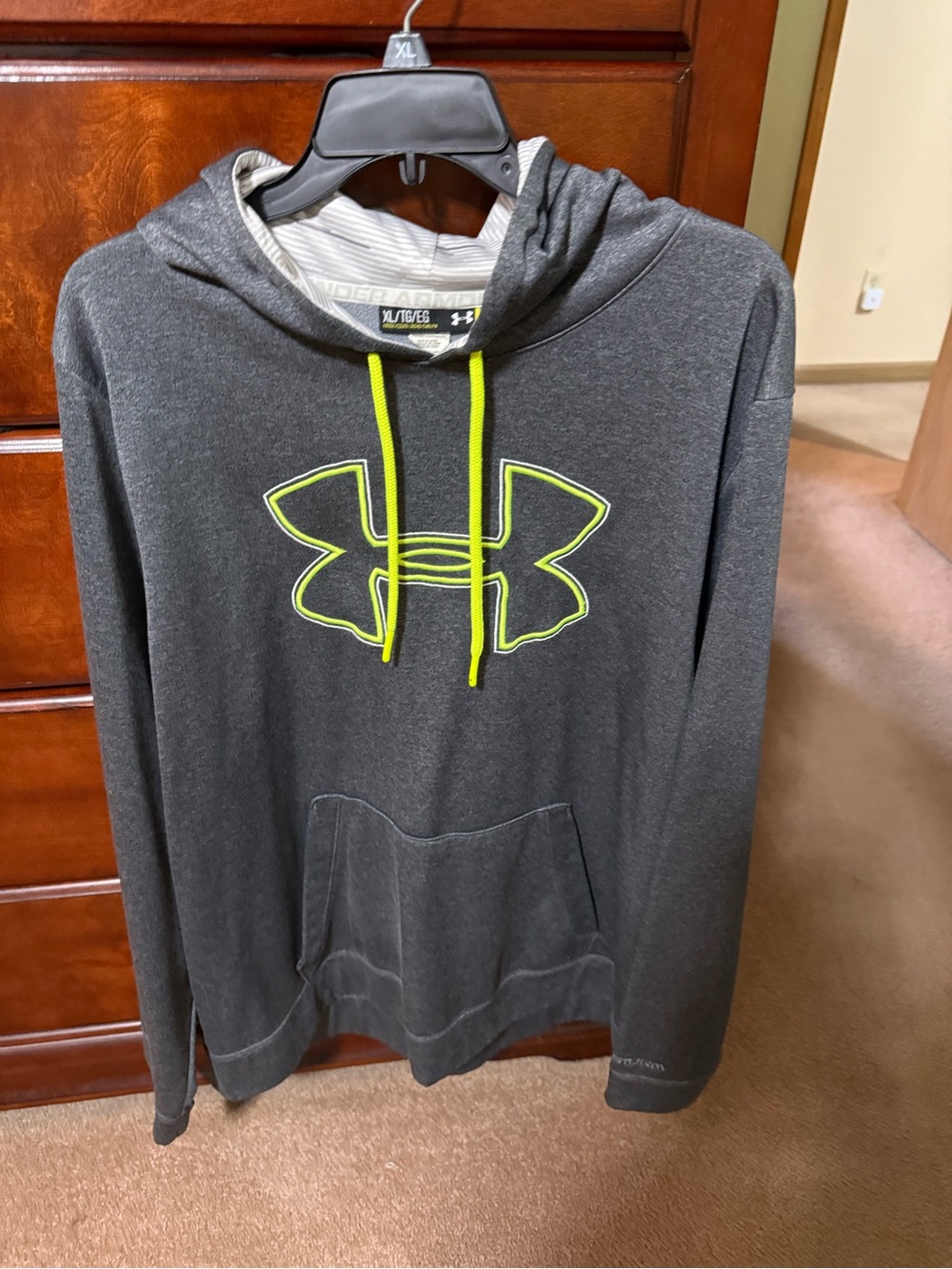 Under Armour Men's Dark Gray Pullover Hoodie with Neon Yellow Logo